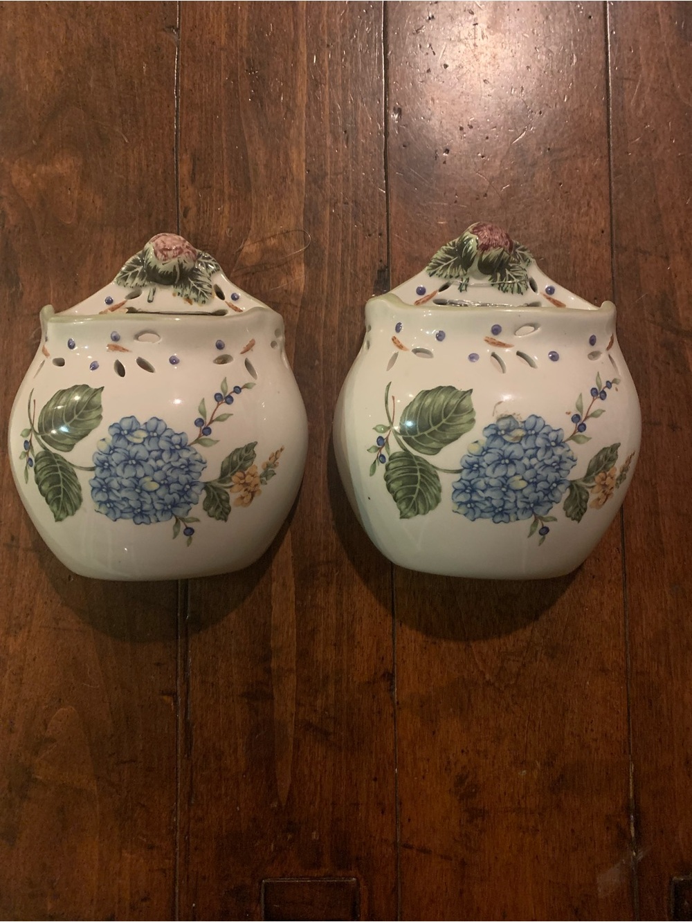 Princess  house Wall Pocket Pair - vintage garden